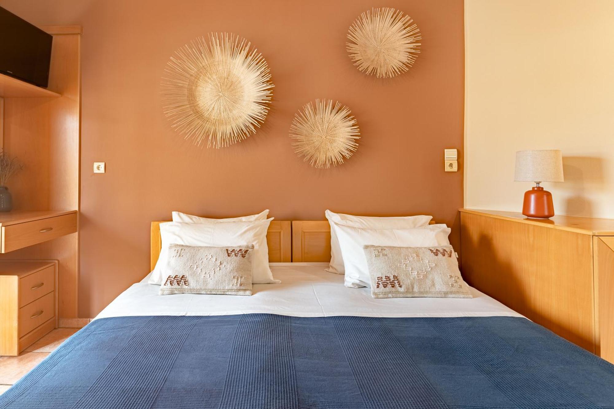 Lidra Rooms Chrissi Akti Chania Exterior foto