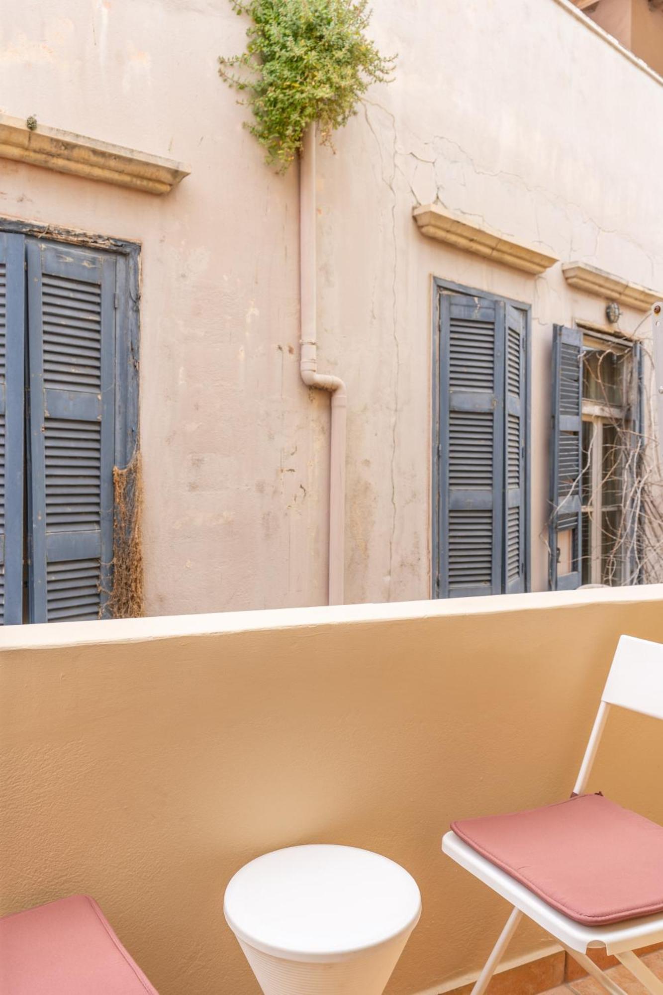 Lidra Rooms Chrissi Akti Chania Exterior foto