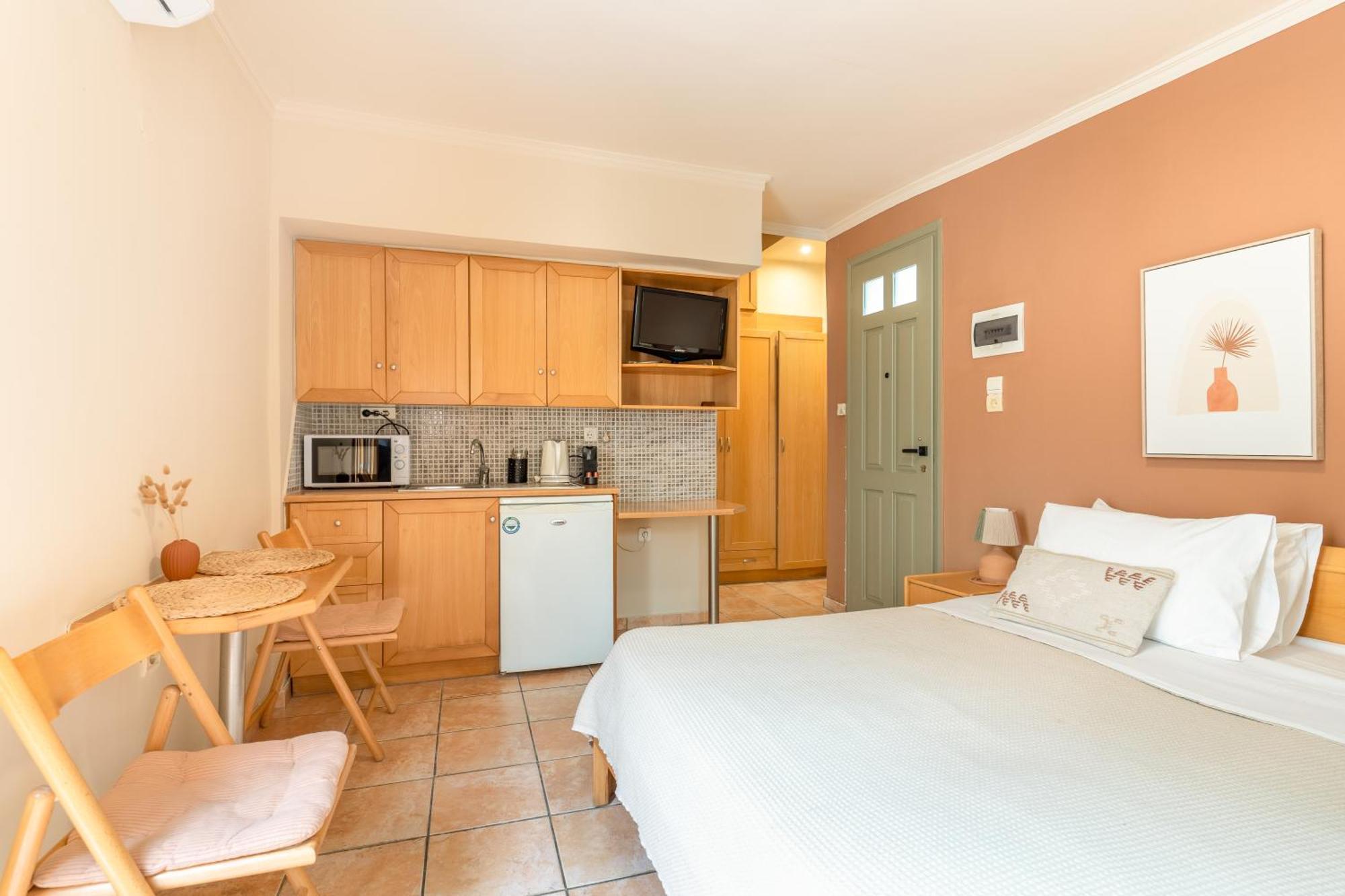 Lidra Rooms Chrissi Akti Chania Exterior foto