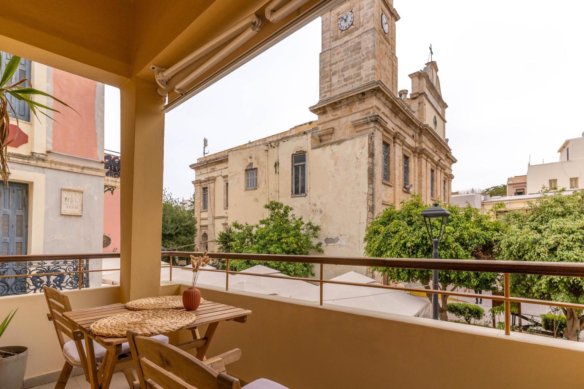 Lidra Rooms Chrissi Akti Chania Exterior foto