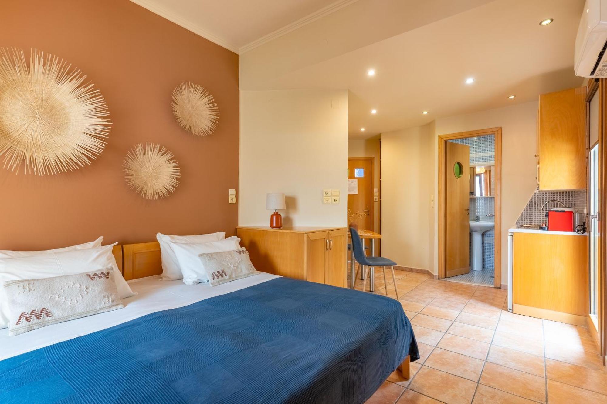 Lidra Rooms Chrissi Akti Chania Exterior foto